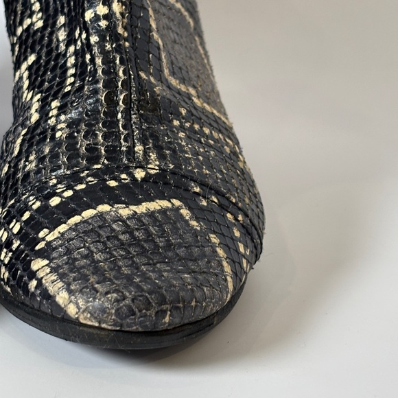 Isabel Marant Danae Python Embosses Black and Cream Ankle Boots s 5 - Picture 3 of 9